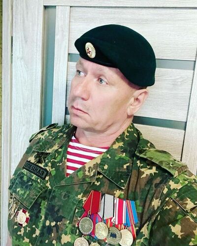  ,   Vlad, 56 ,   c 