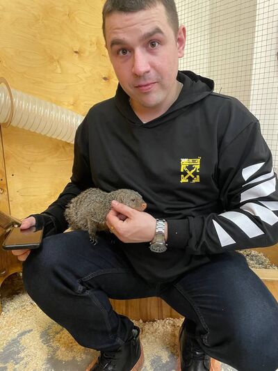  ,   Konstantin, 32 ,   ,   