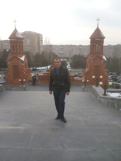  ,   Gevorg, 38 ,   ,   , c 