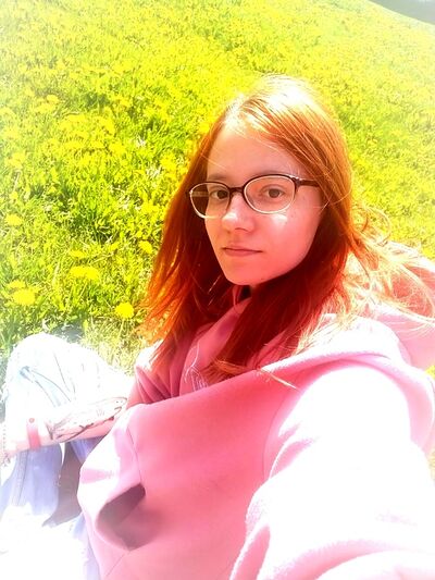  ,   Helena, 28 ,  