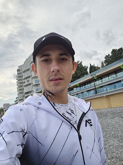  --,   , 24 ,     , c 