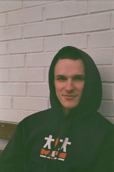  ,   Leonid, 25 ,   ,   