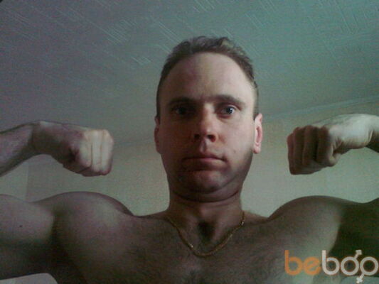  ,   Nikola, 39 ,   