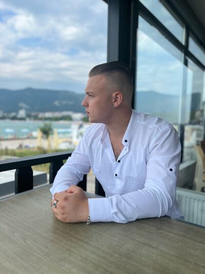  ,   Oleg, 25 ,   ,   