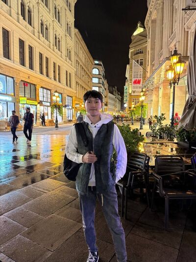  -,   Syimyk, 22 ,   ,   