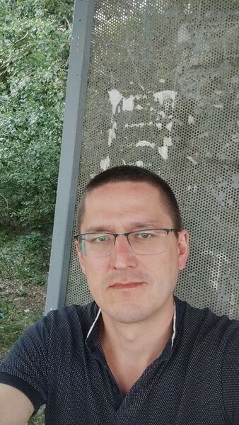  ,   Sanni, 37 ,   ,   