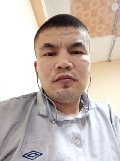  ,   Emilbek, 28 ,   ,   