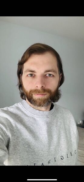  Canary Wharf,   Vadim, 32 ,   ,   