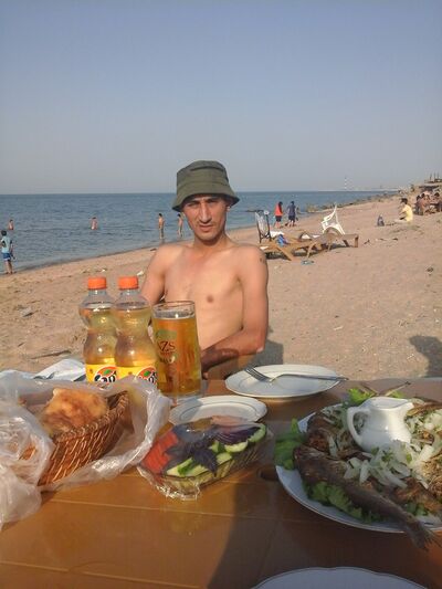  ,   Samir, 41 ,   