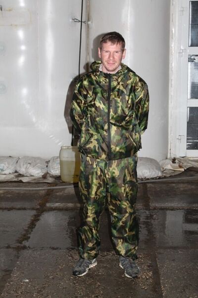  ,   Oleg, 42 ,   c 