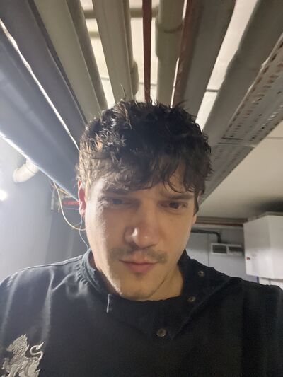 ,   Ivan, 33 ,   ,   , c 