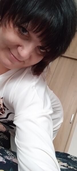  ,   Lana, 40 ,   ,   , c , 