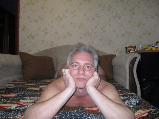  ,   Tourbillon, 46 ,  
