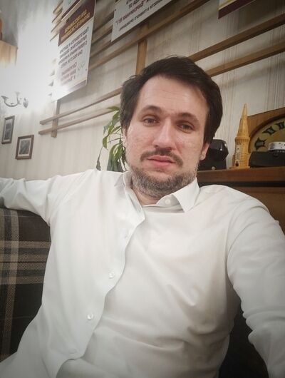  -,   , 33 ,     , c 