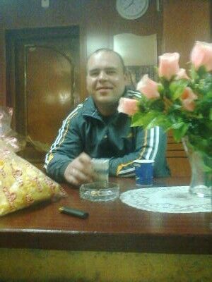   ,   Wlad, 39 ,   