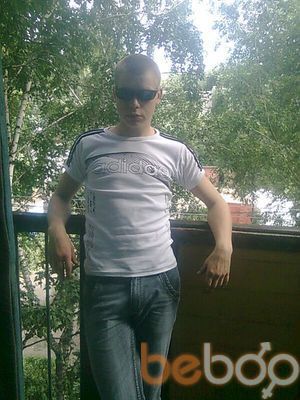  ,   NiKiTa, 32 ,   