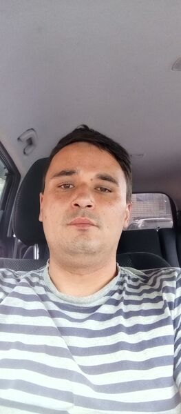  ,   Denis, 31 ,   ,   
