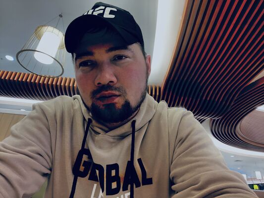 -,   Akbar, 31 ,   ,   