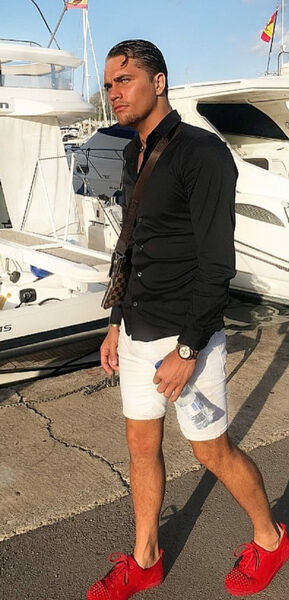  ,   , 33 ,   