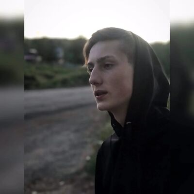  ,   Viktor, 20 ,   ,   