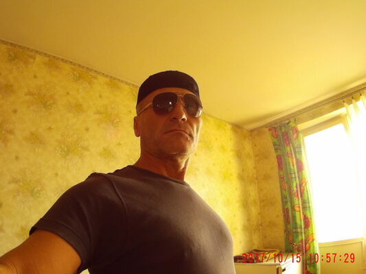  ,   Vitaly, 52 ,     , c 