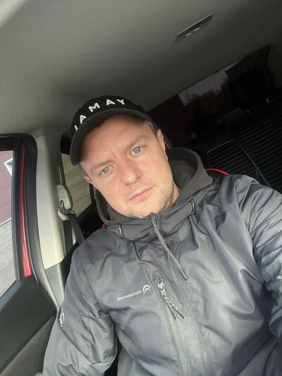  ,   Pavel, 26 ,   ,   