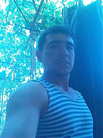  ,   Farug, 36 ,   