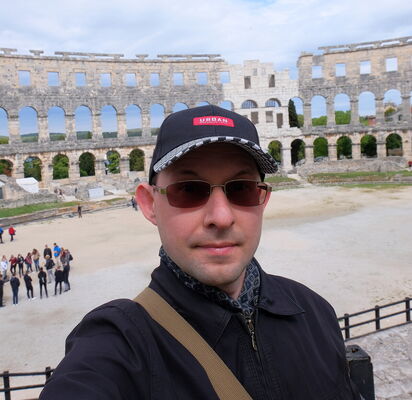  ,   Rodion, 40 ,   