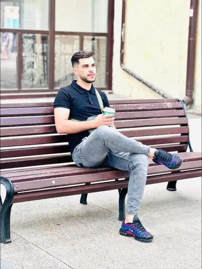 ,   Sadat, 25 ,   ,   , c , 