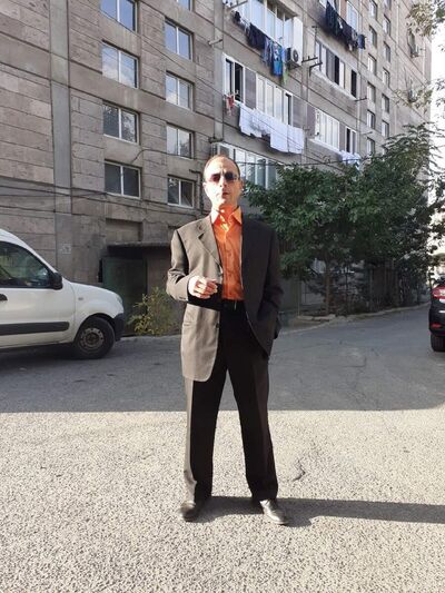  ,   Geant, 56 ,   ,   , c 
