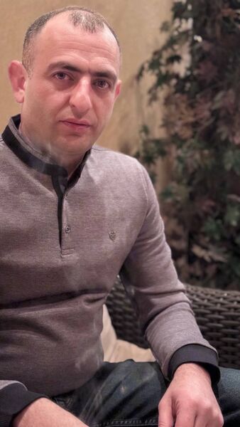  ,   Artur, 36 ,   ,   