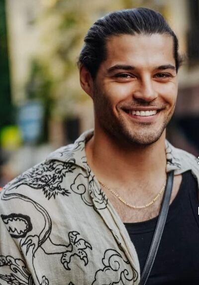  -,   Merfi, 27 ,   ,   