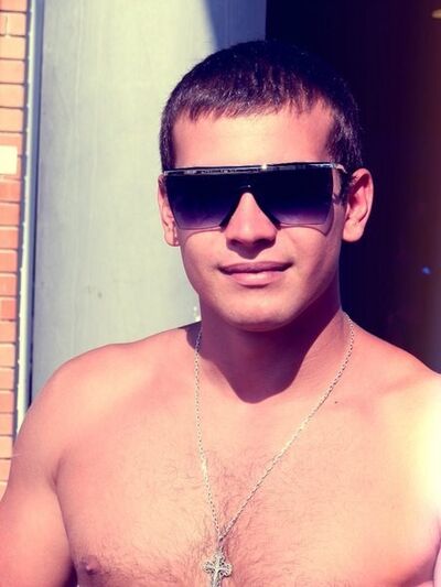  ,   Artem, 35 ,   c 