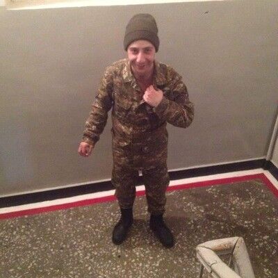  ,   Arsh, 32 ,   ,   , c 