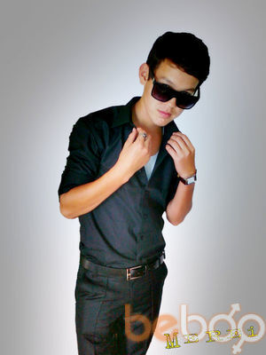  ,   Merei, 32 ,   