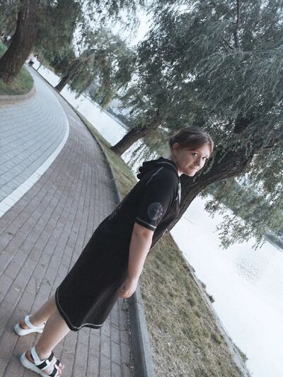  ,   Anna, 24 ,   ,   , c , 