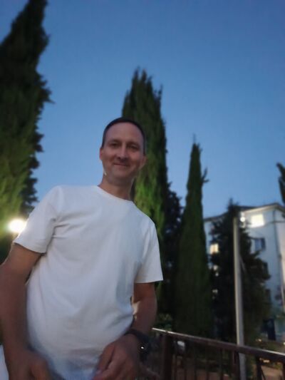  ,   Ilia, 40 ,   ,   