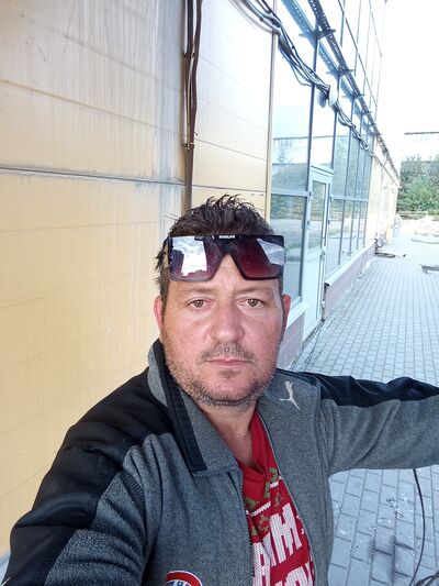  ,   Maikel, 40 ,   ,   