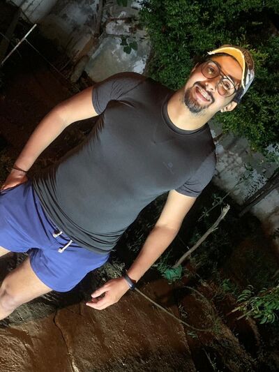 ,   Moulay Mehdi, 32 ,   ,   