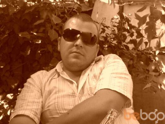  ,   Alex, 38 ,   
