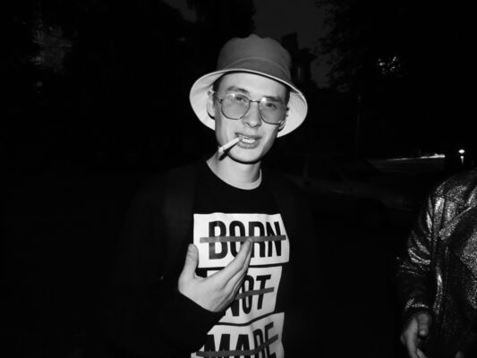  --,   , 27 ,   