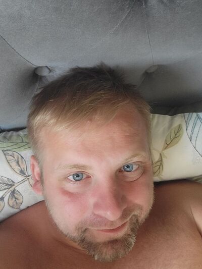  ,   Artem, 35 ,   ,   