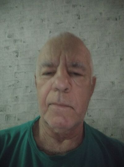  ,   Viktor, 74 ,   c 