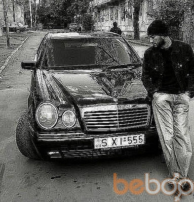  ,   Grigor, 33 ,   