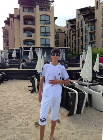  ,   Dav, 32 ,   ,   , c , 