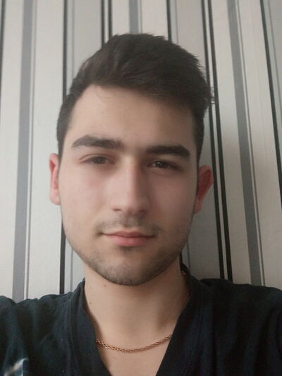  ,   Victor, 27 ,   