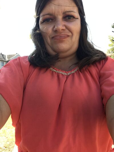  ,   Viorica, 33 ,   ,   