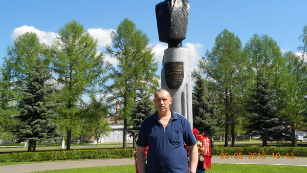  -,   , 52 ,  
