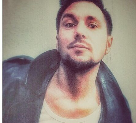  ,   Viktor, 38 ,   