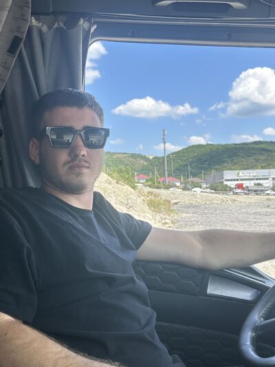  deleted,   Artem, 24 ,   ,   